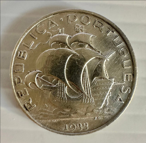 2$50 Escudos 1933 - "Caravela" (Prata) KM# 590 MBC+